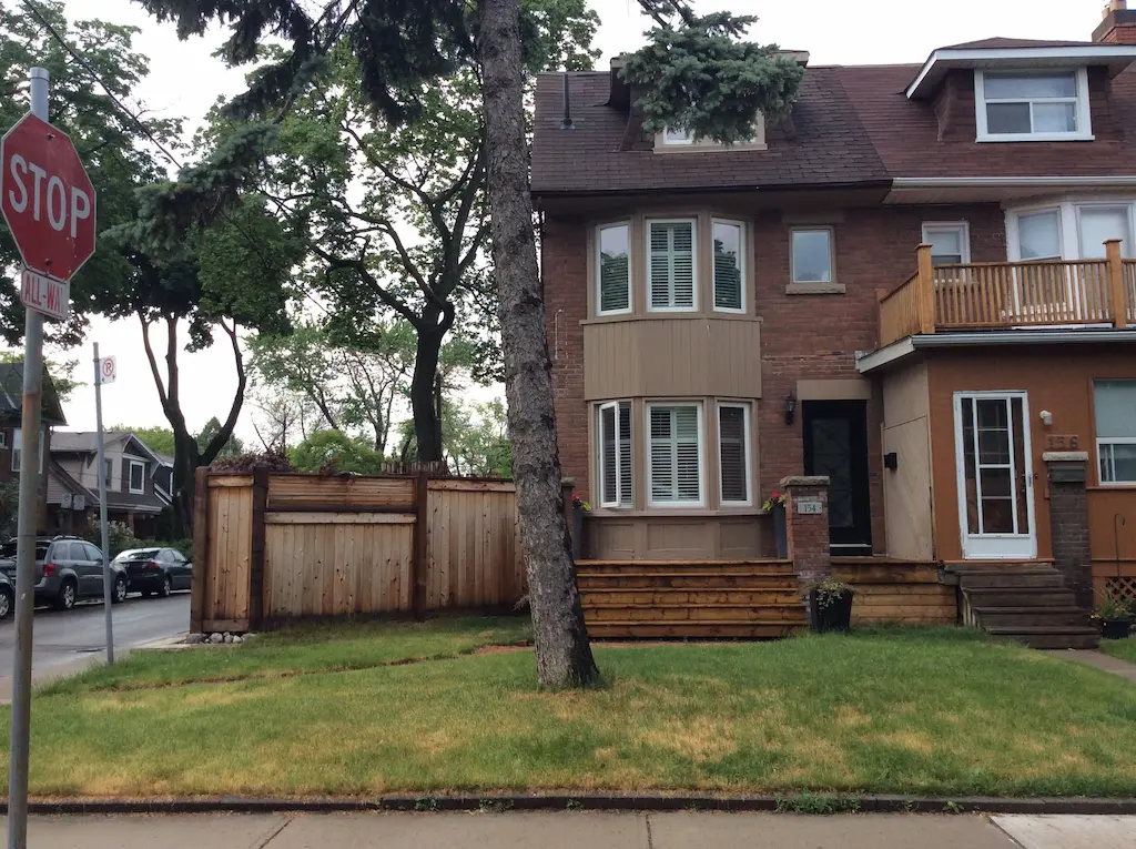 Riverdale Front Yard, before